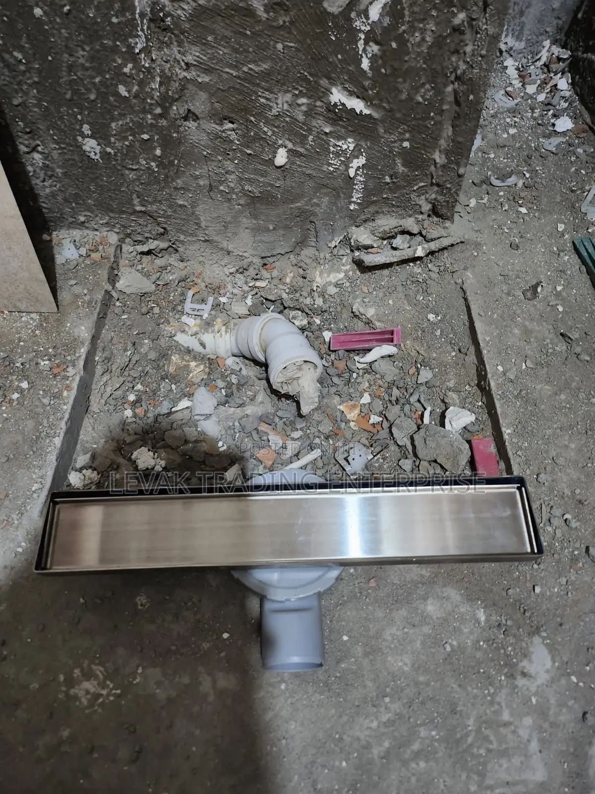 Side Connection Floor Drain- P Trap Drain