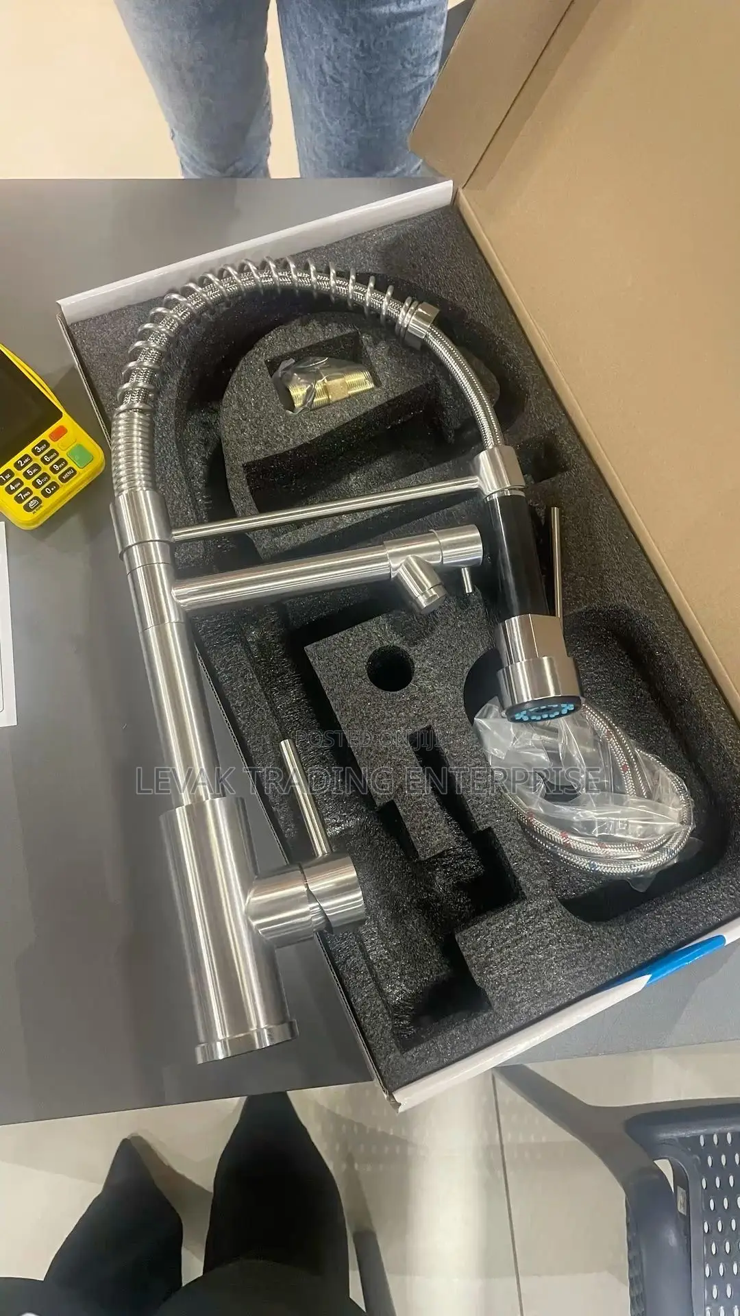 Digital White Kitchen Sink, Pull Out Tap Faucet