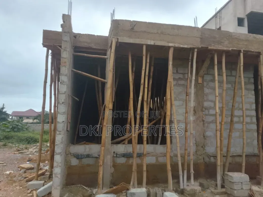 3bdrm House in Dki Properties, Frafraha for sale