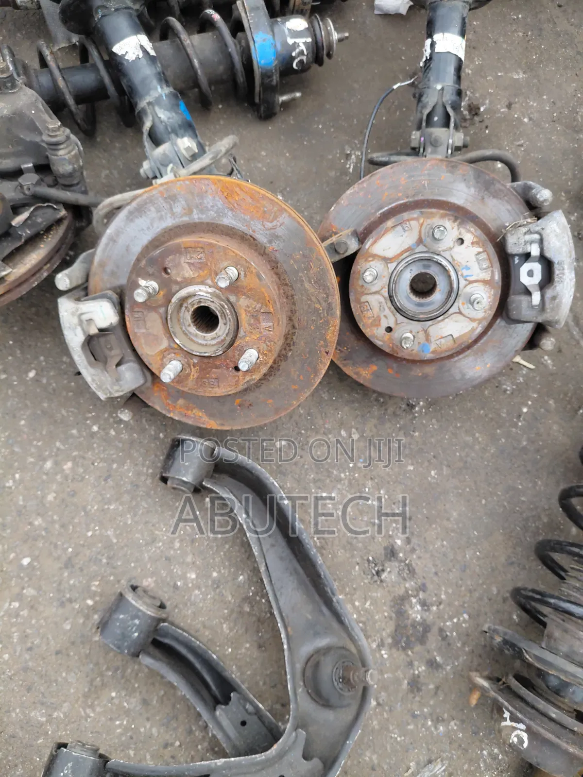 Front Hub Mitsubishi Mirage, Attrage 2012, 2011, 2013, 2014, 2015