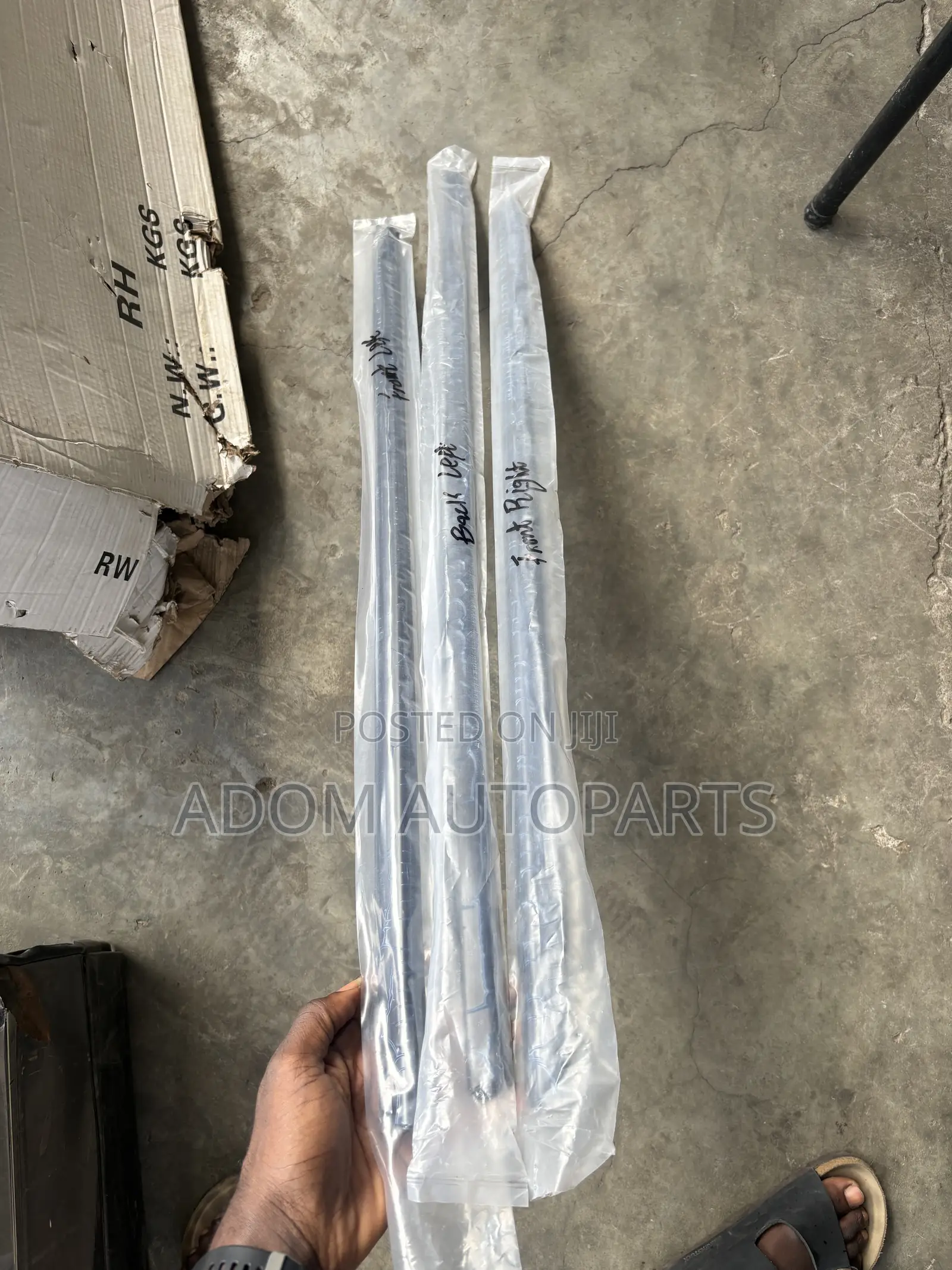 Honda CRV Door Mouth Strip 2017 2018 2019 2020 2021 2022