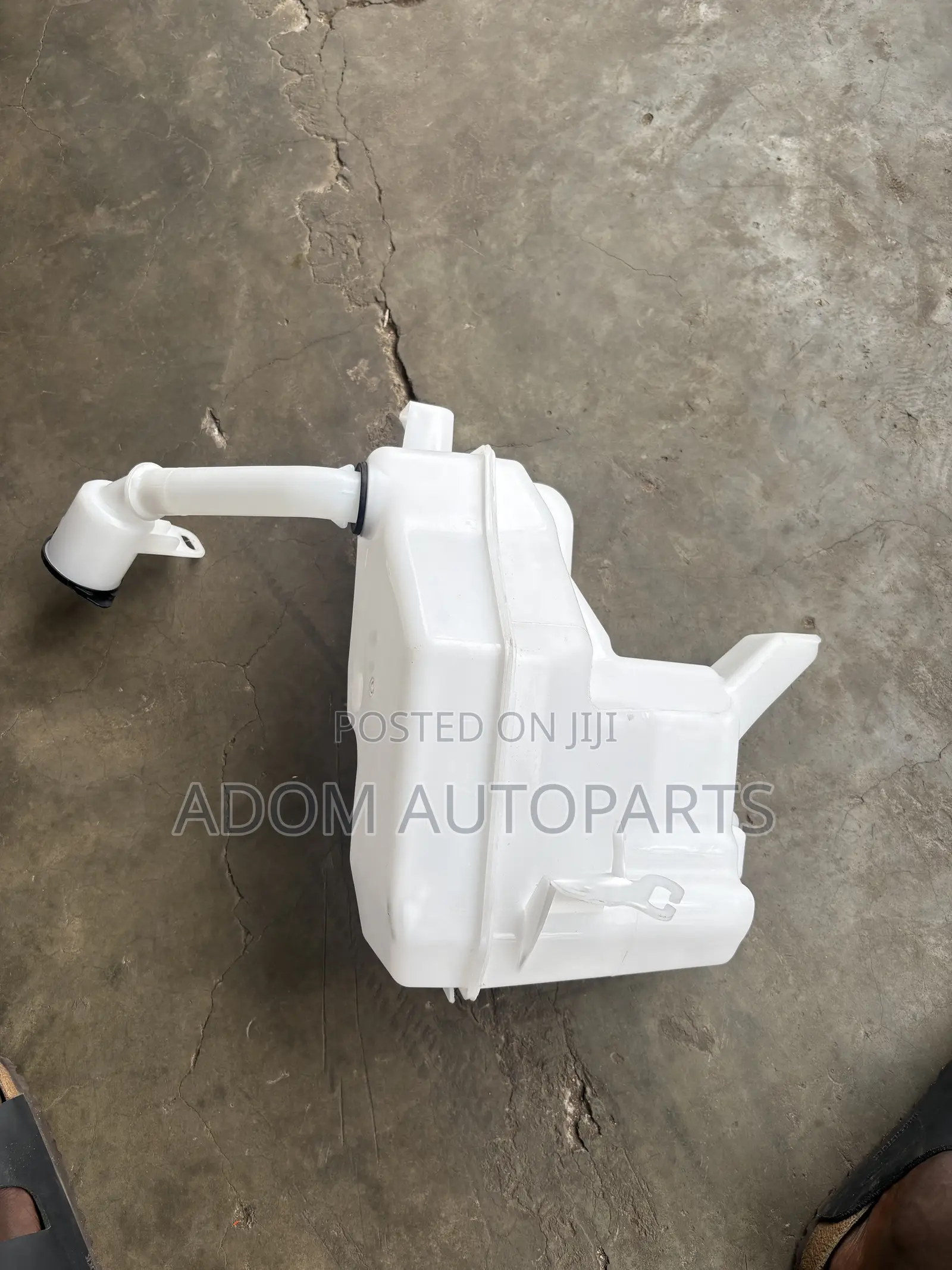 Toyota Highlander Wiper Wash Bottle Tank 2020 2021 2022 2023 2024