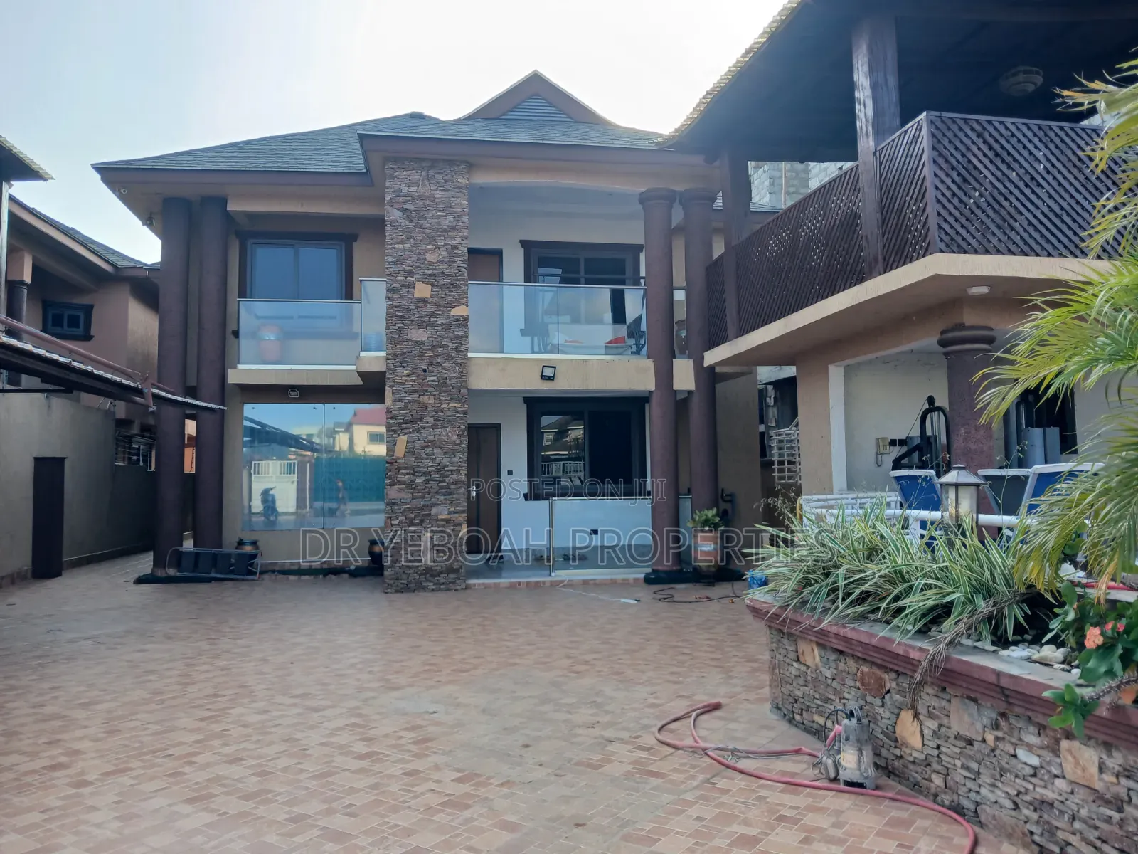 7bdrm House in Spintex Manet- 5 for rent
