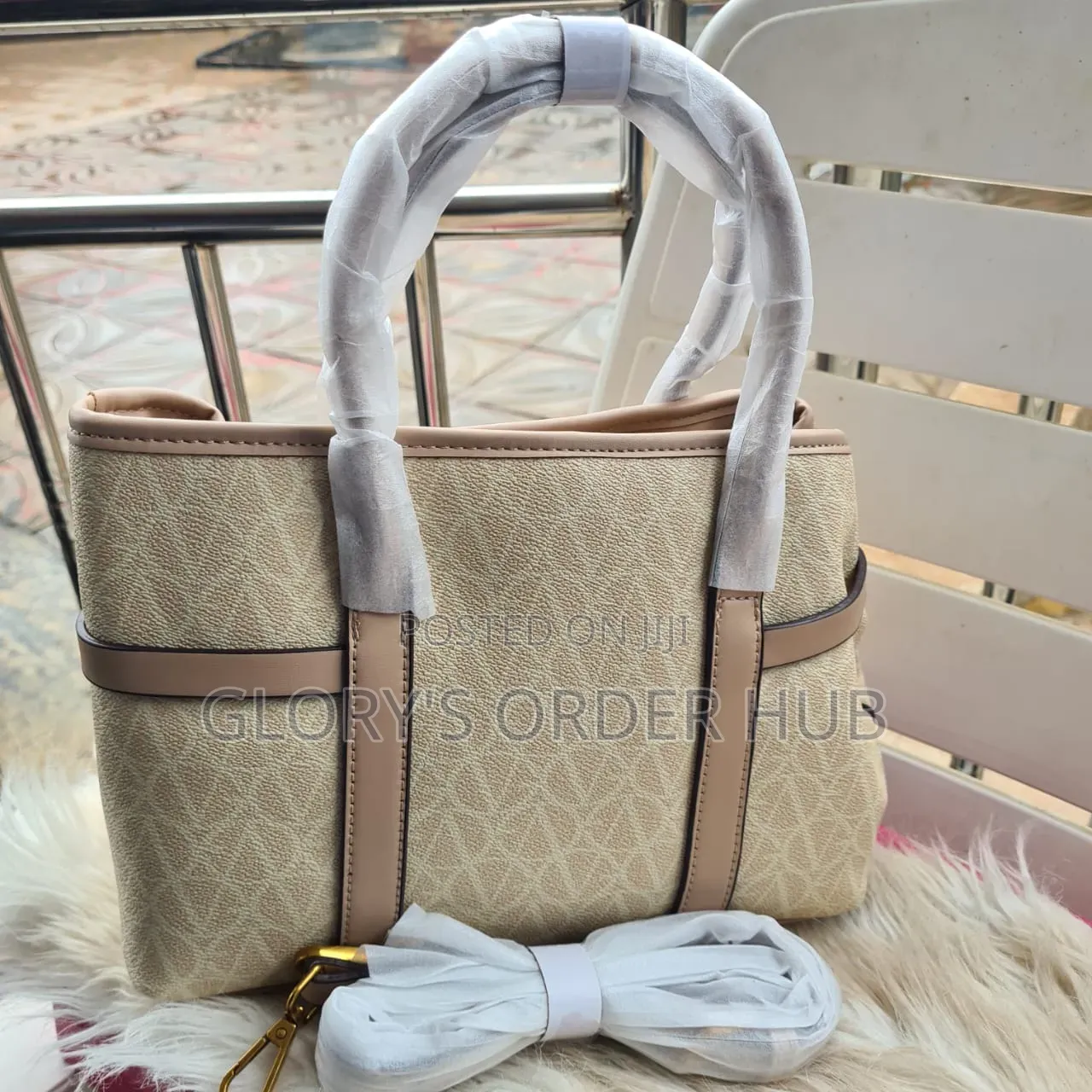 Fashion Hand Bag