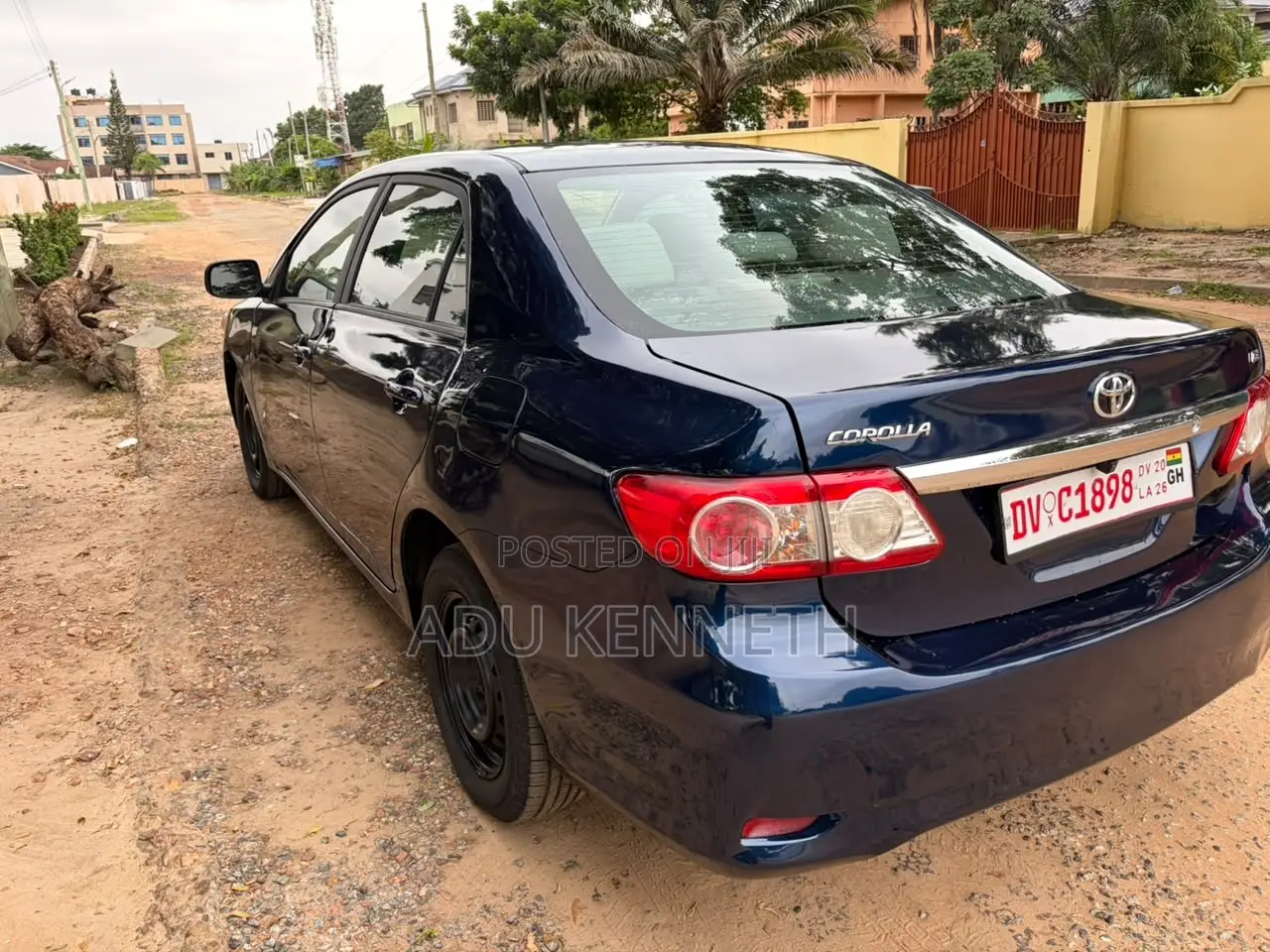 Toyota Corolla LE 4dr Sedan (1.8L 4cyl 4A) 2012 Blue
