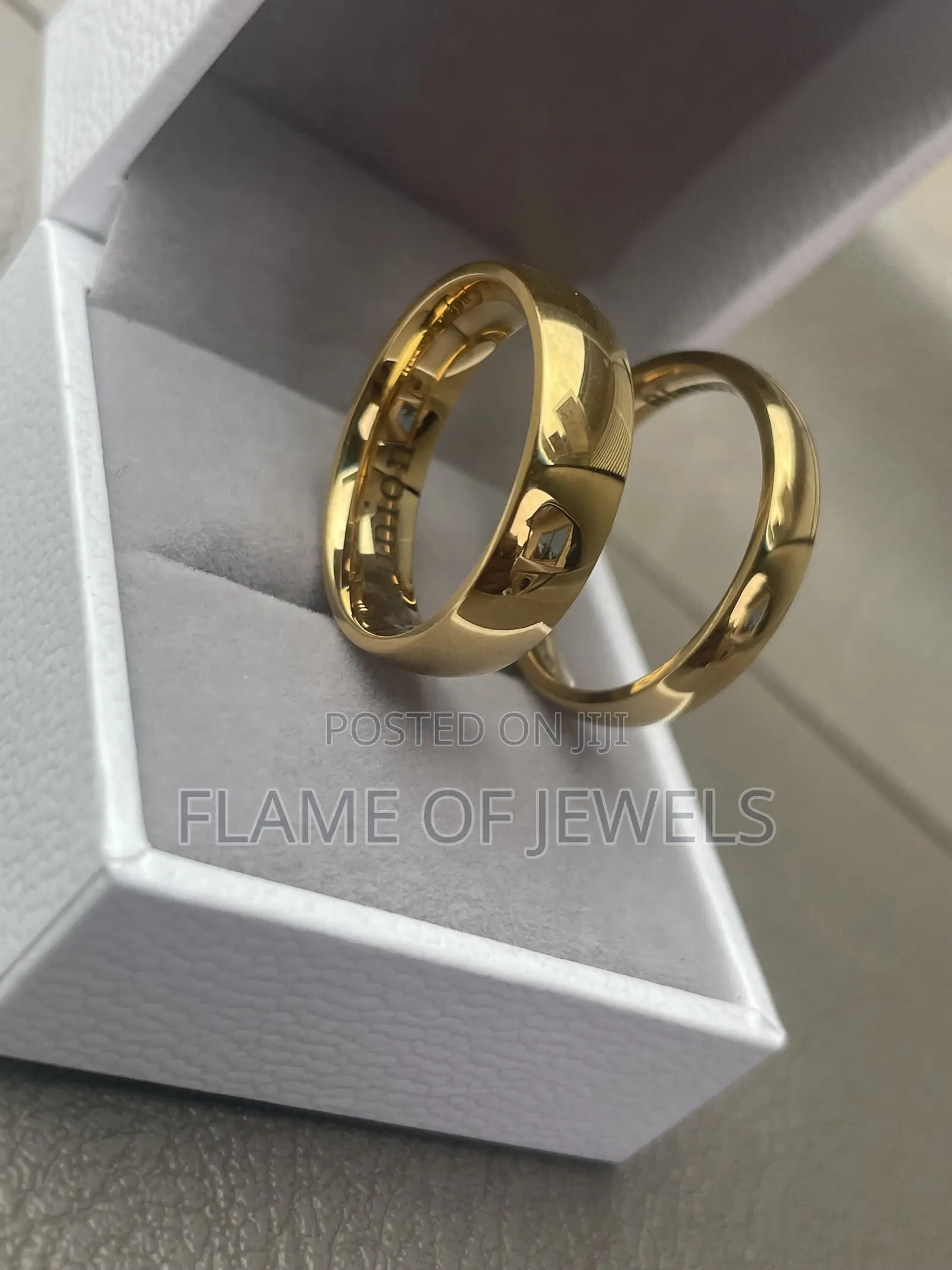 Gold Custom Wedding Rings