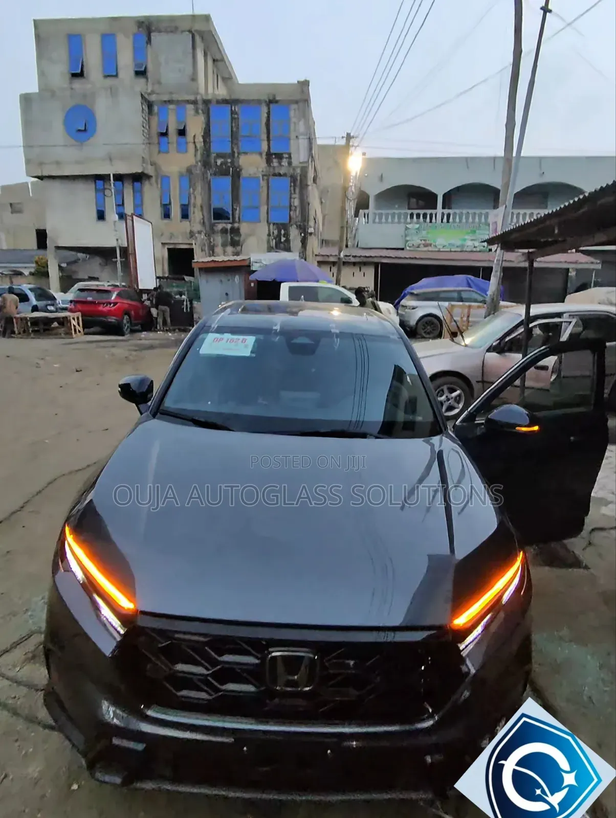 2023 Honda CRV Windscreen Available