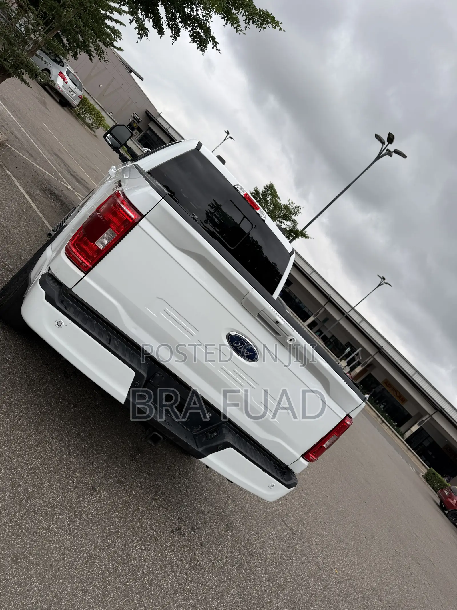 Ford F-150 XLT 2022 White