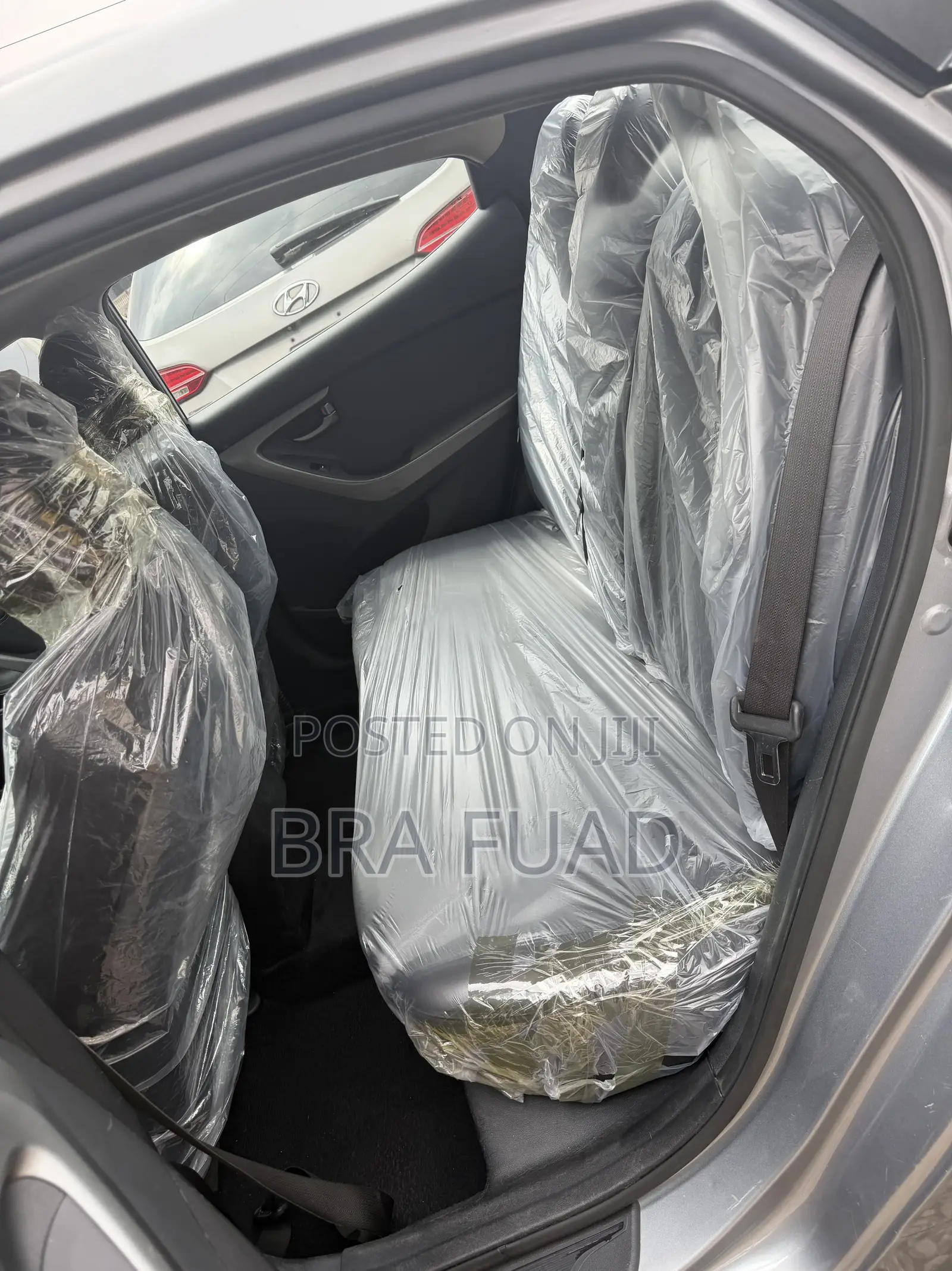 Hyundai Elantra SE 4dr Sedan (1.8L 4cyl 6A) 2015 Gray