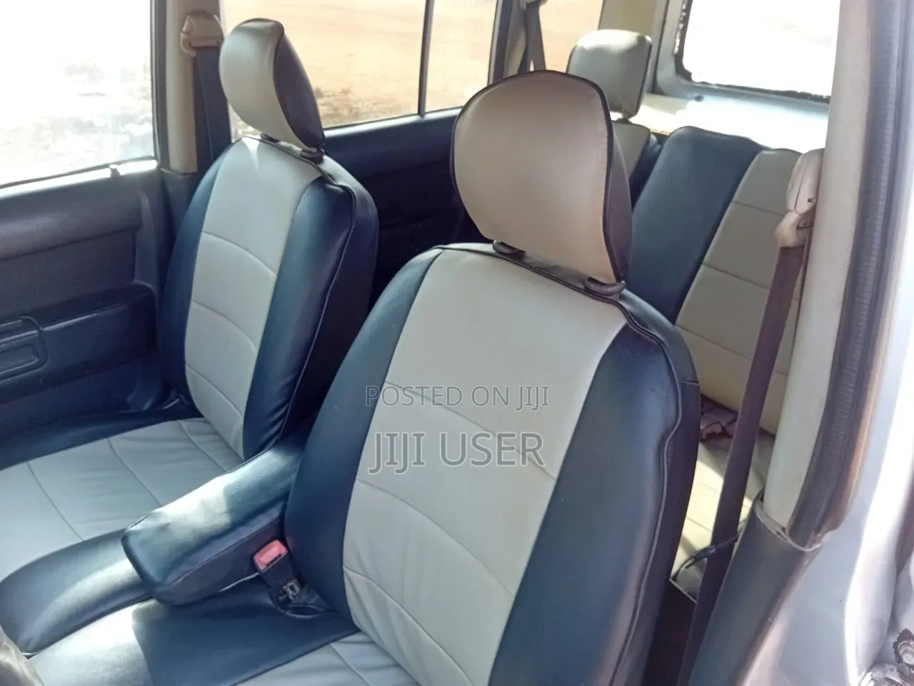 Toyota bB 2010 Gray