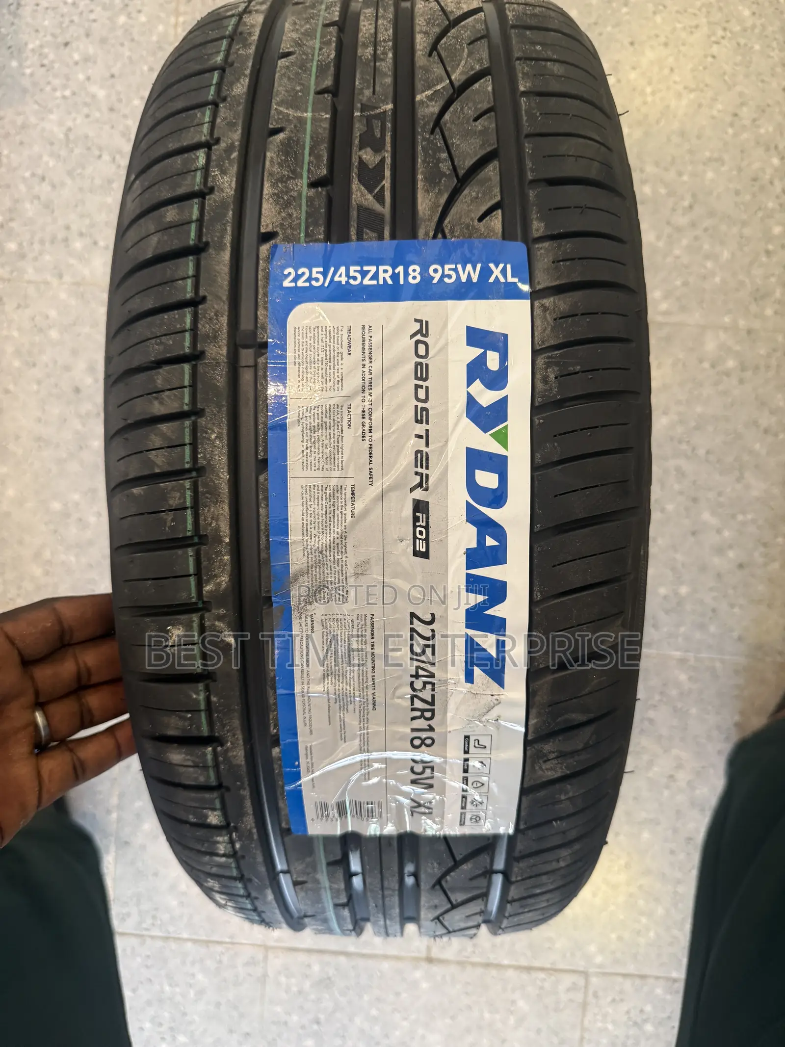 225/45 R18 RYDANS Tyres