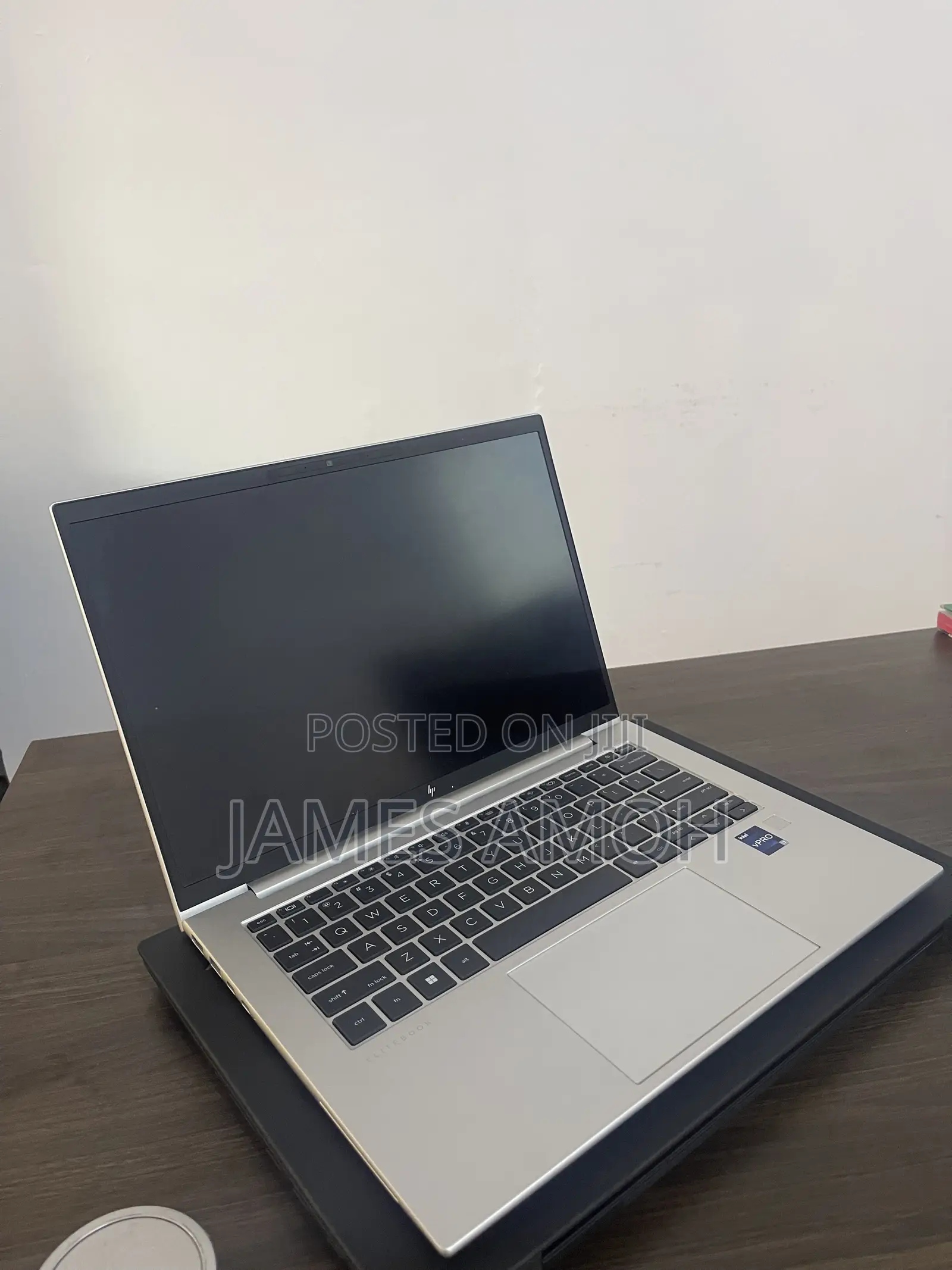 Laptop HP EliteBook x360 1040 G9 8GB Intel Core i7 SSD 256GB