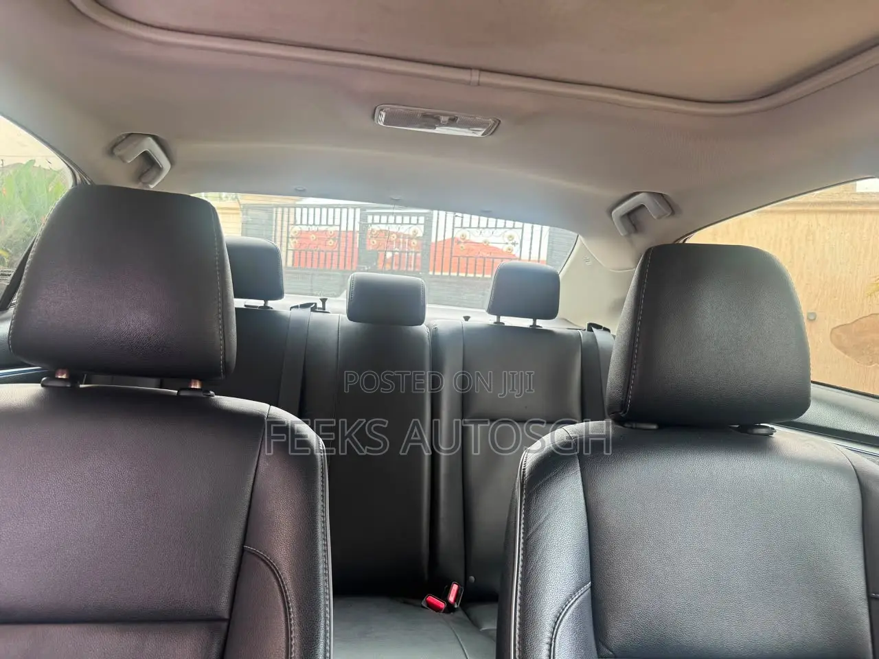 Toyota Corolla LE 4dr Sedan (1.8L 4cyl CVT) 2016 Blue