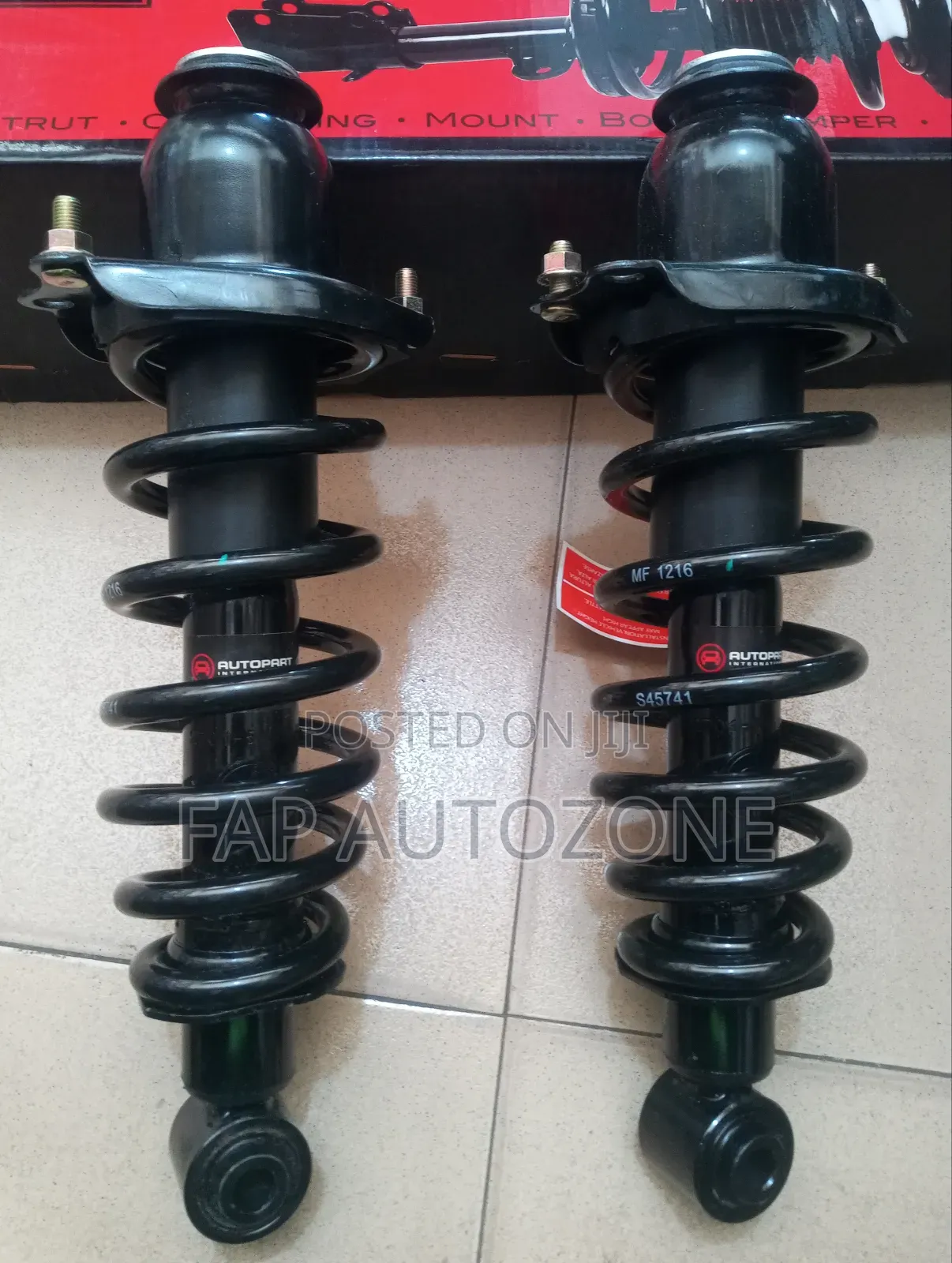 Genuine API Toyota Corolla, Matrix,Complete Strut Assembly From USA