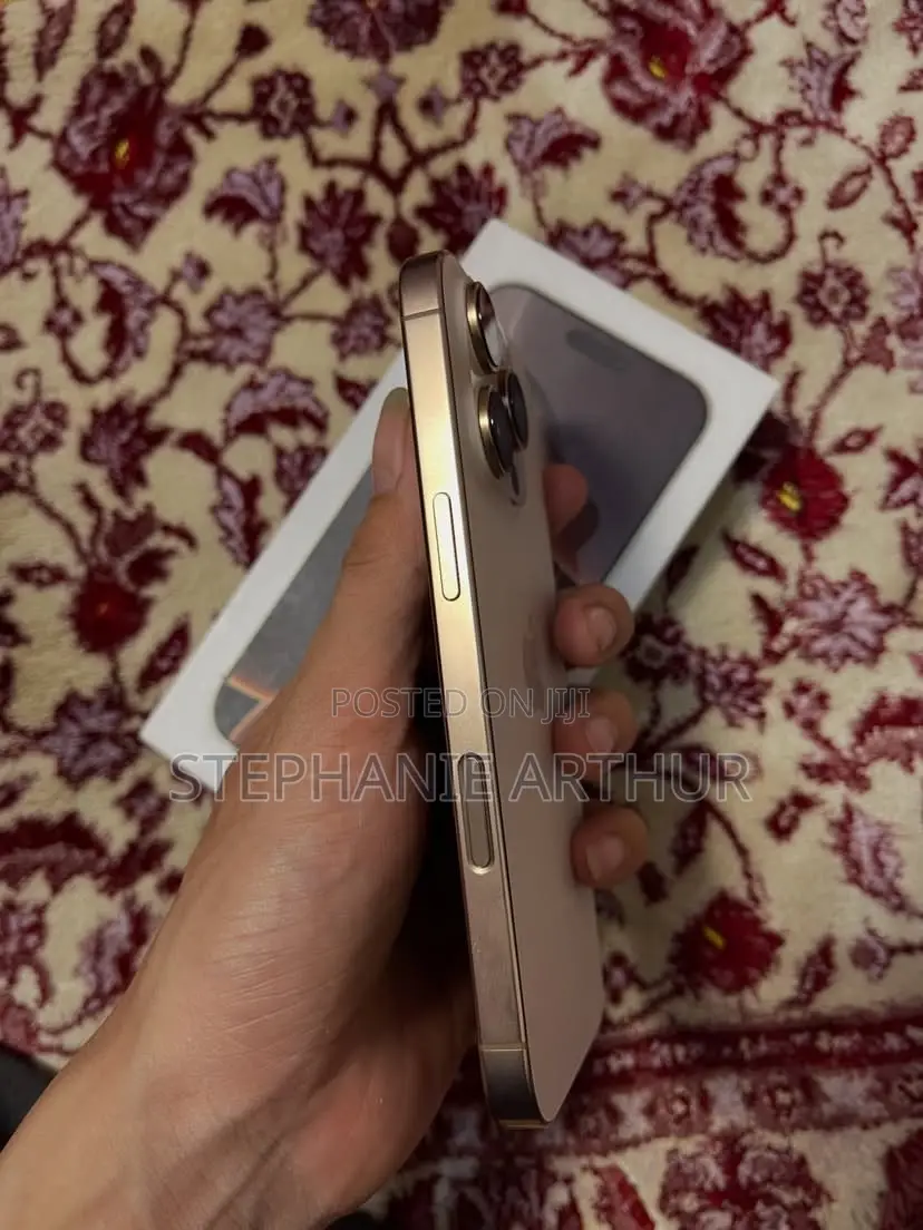 Apple iPhone 16 Pro Max 256 GB Gold