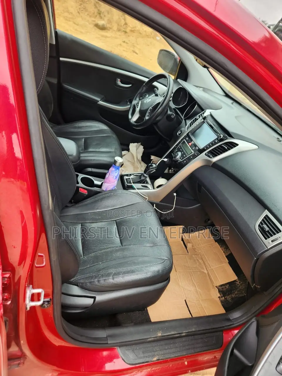Hyundai Elantra 2015 Red