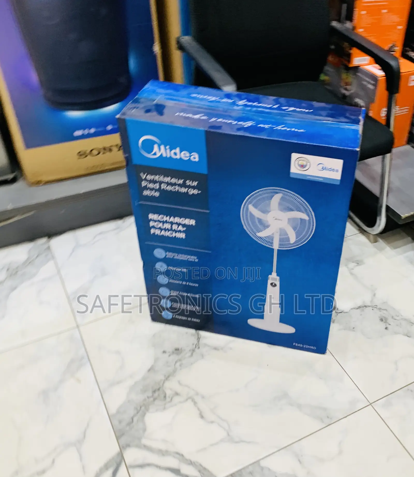 Secure Quality Midea 18′′ Rechargeable Stand Fan (Model FS45-23MRD)