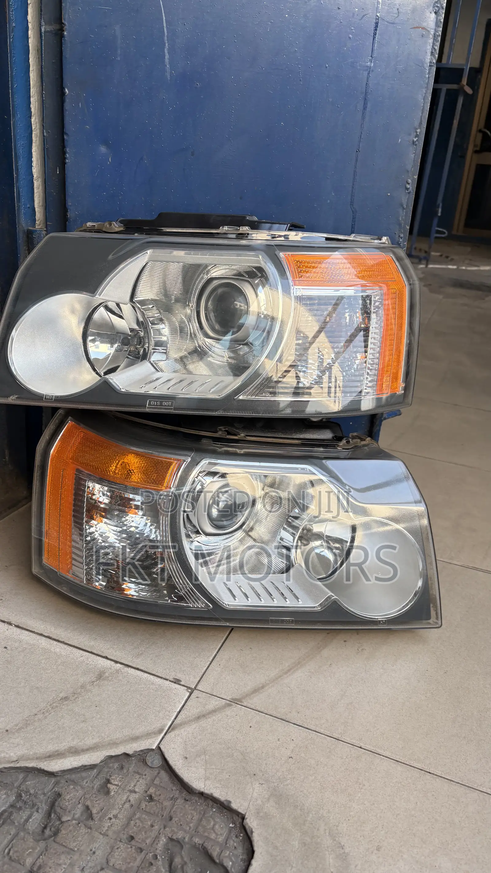 Land Rover LR2 Headlight 2008,2009,2010,2011,2012,2013