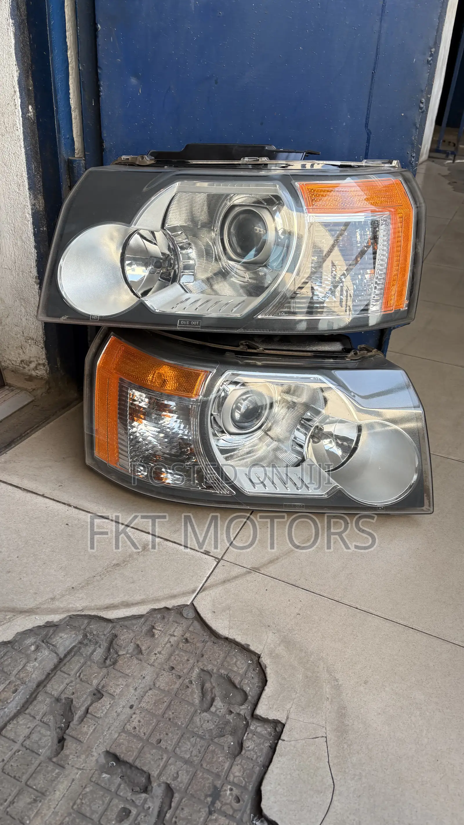 Land Rover LR2 Headlight 2008,2009,2010,2011,2012,2013