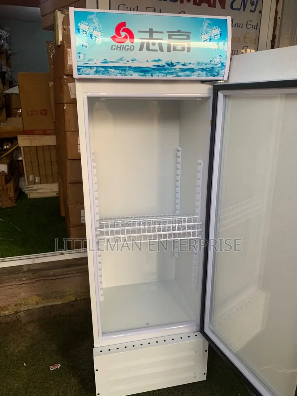 Chigo Display Refrigerator Fridge 218L