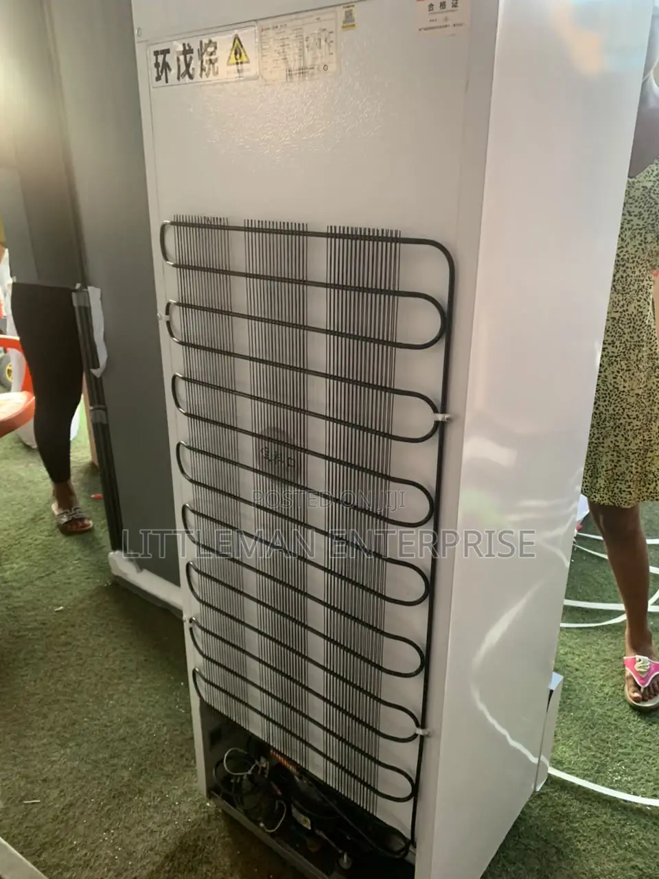 Chigo Display Refrigerator Fridge 218L