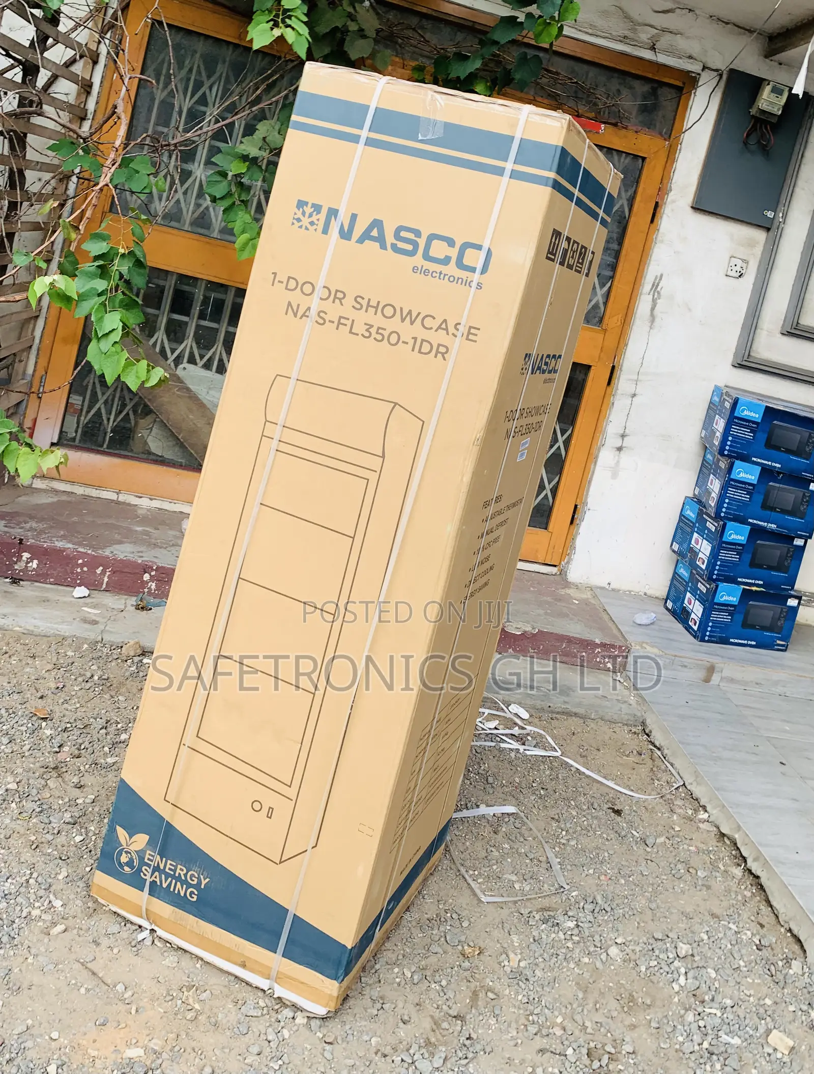 Newly Bulky Nasco NAS-FL360-1DR-1 298L Single-Door Display Fridge