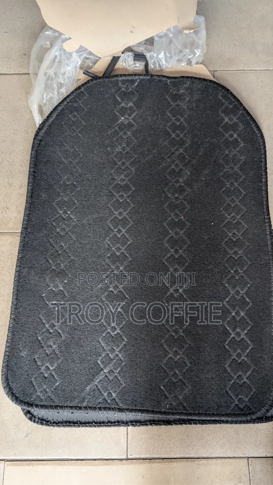 Woolen Carpet Black