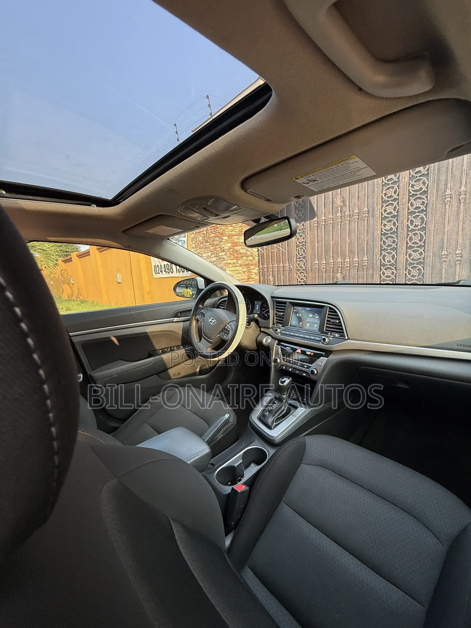 Hyundai Elantra Value Edition Sedan FWD (2.0L 4cyl 6A) 2017 White