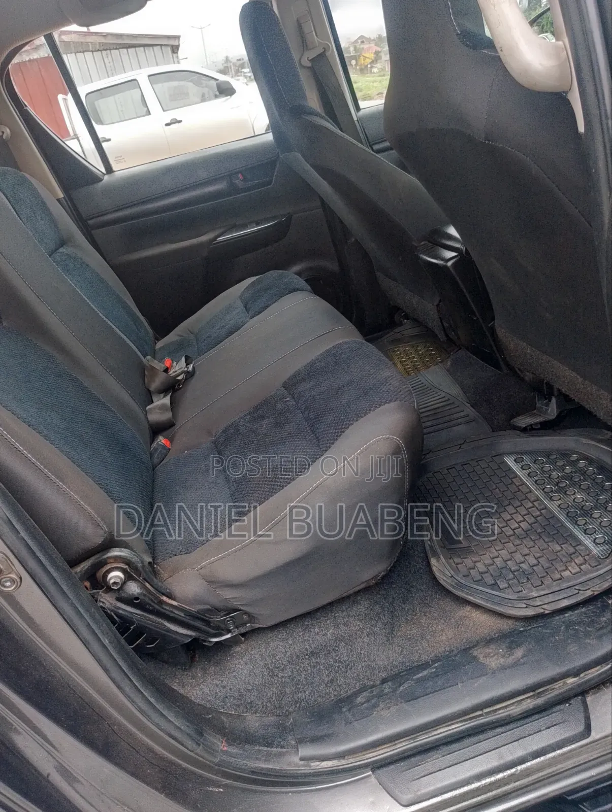 Toyota Hilux 2020 Gray