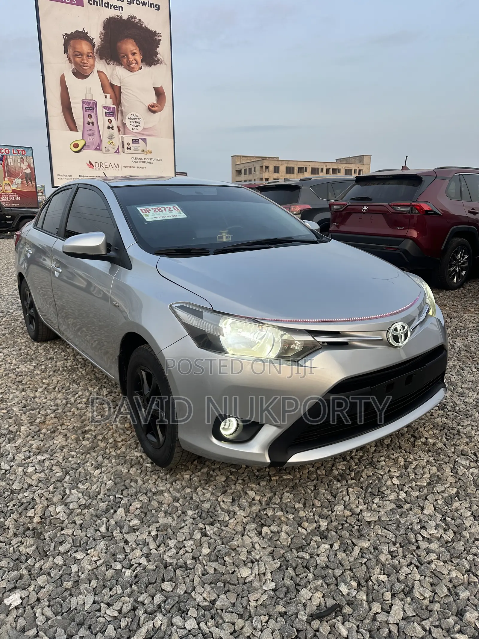 Toyota Yaris 2015 Silver