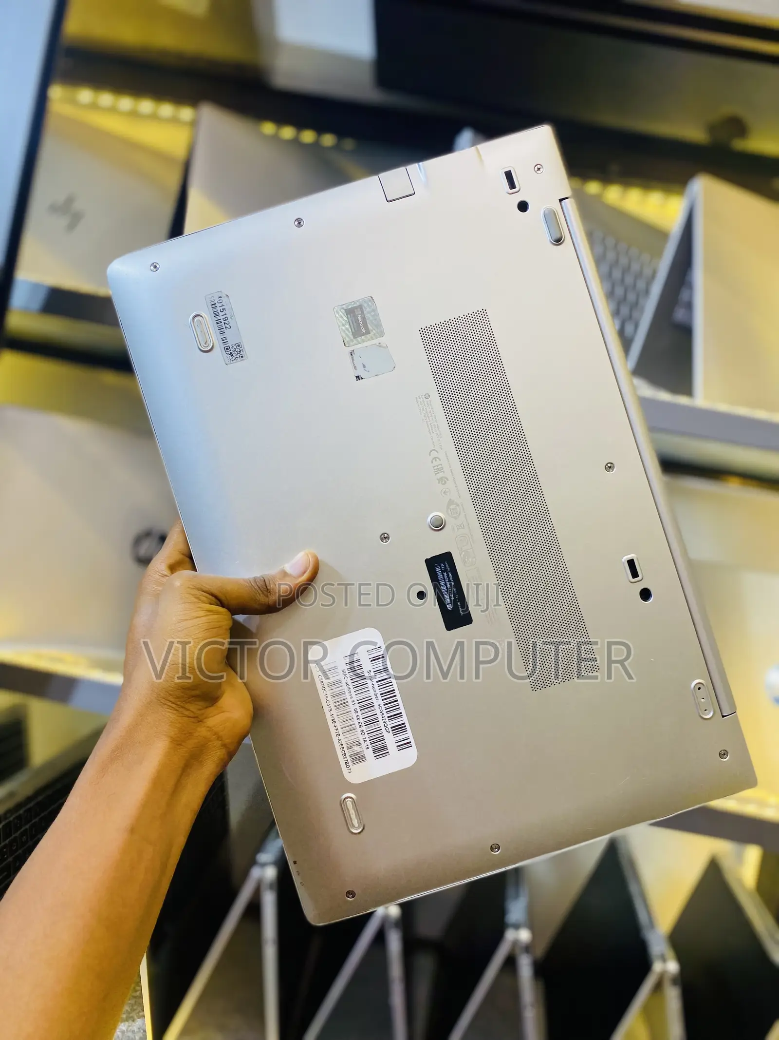 Laptop HP EliteBook 755 G5 8GB AMD Ryzen 3 SSD 256GB