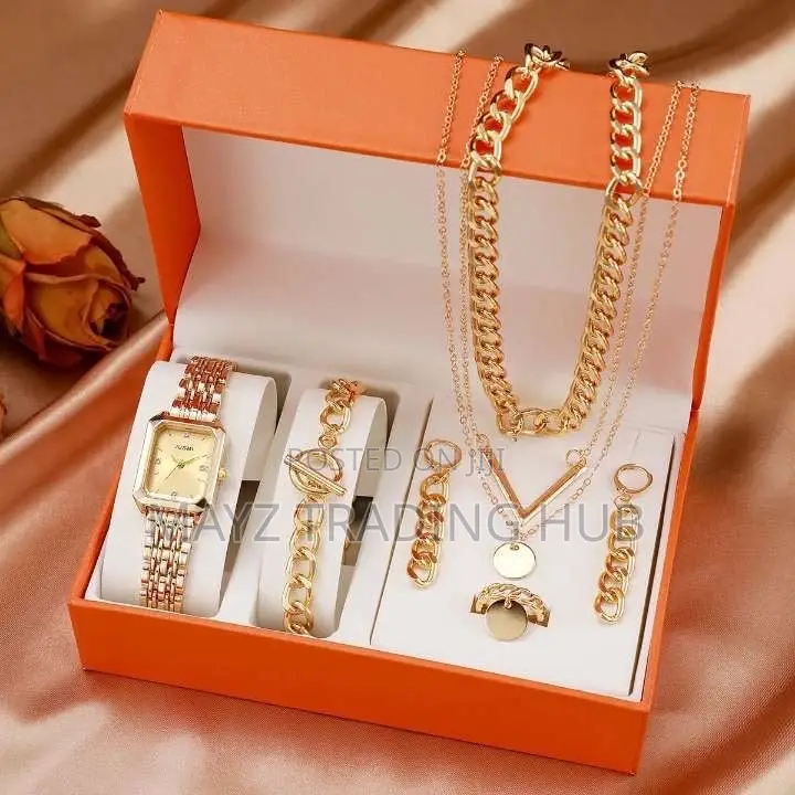 Beautiful Jewelry Set Available for Ladies