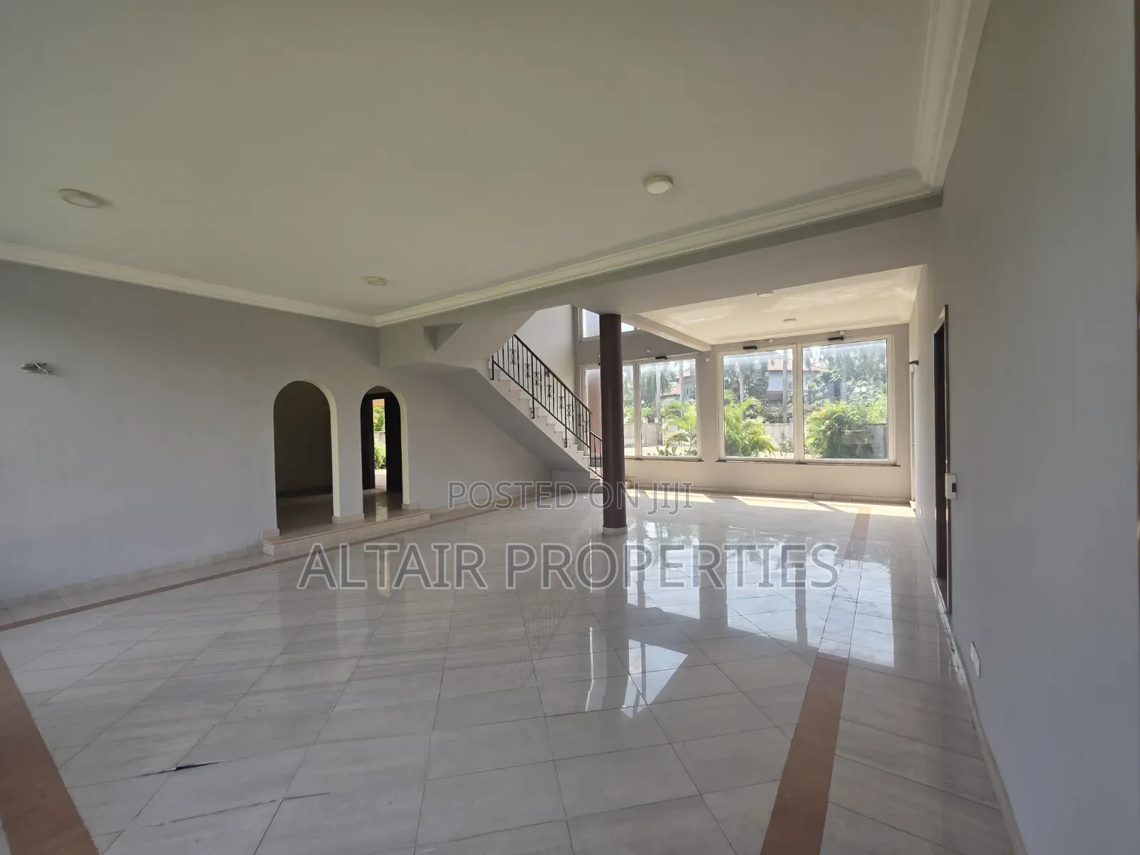 4bdrm House in Accra Metropolitan for sale