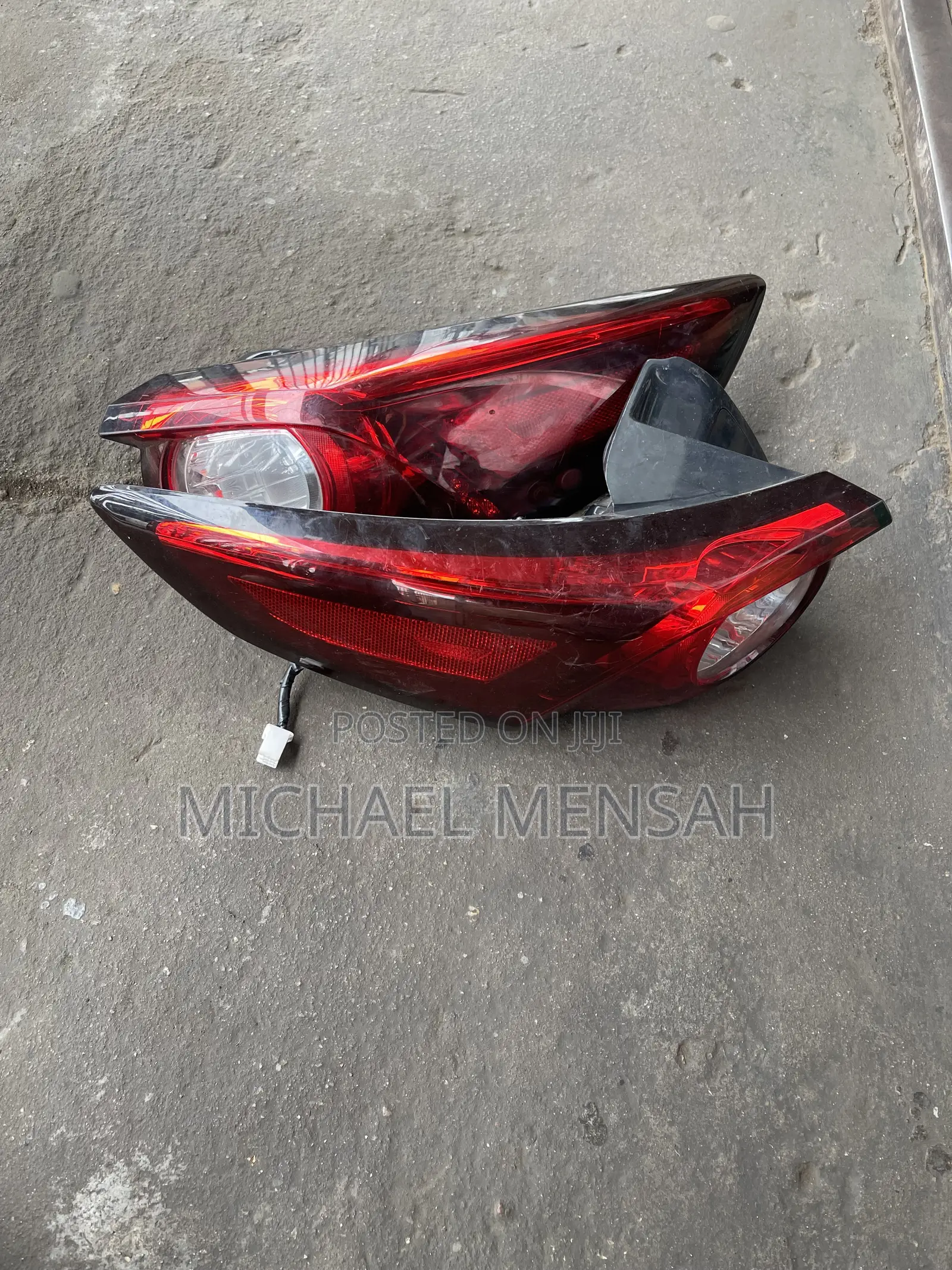 Mazda CX9 2020 Tail Light Pair