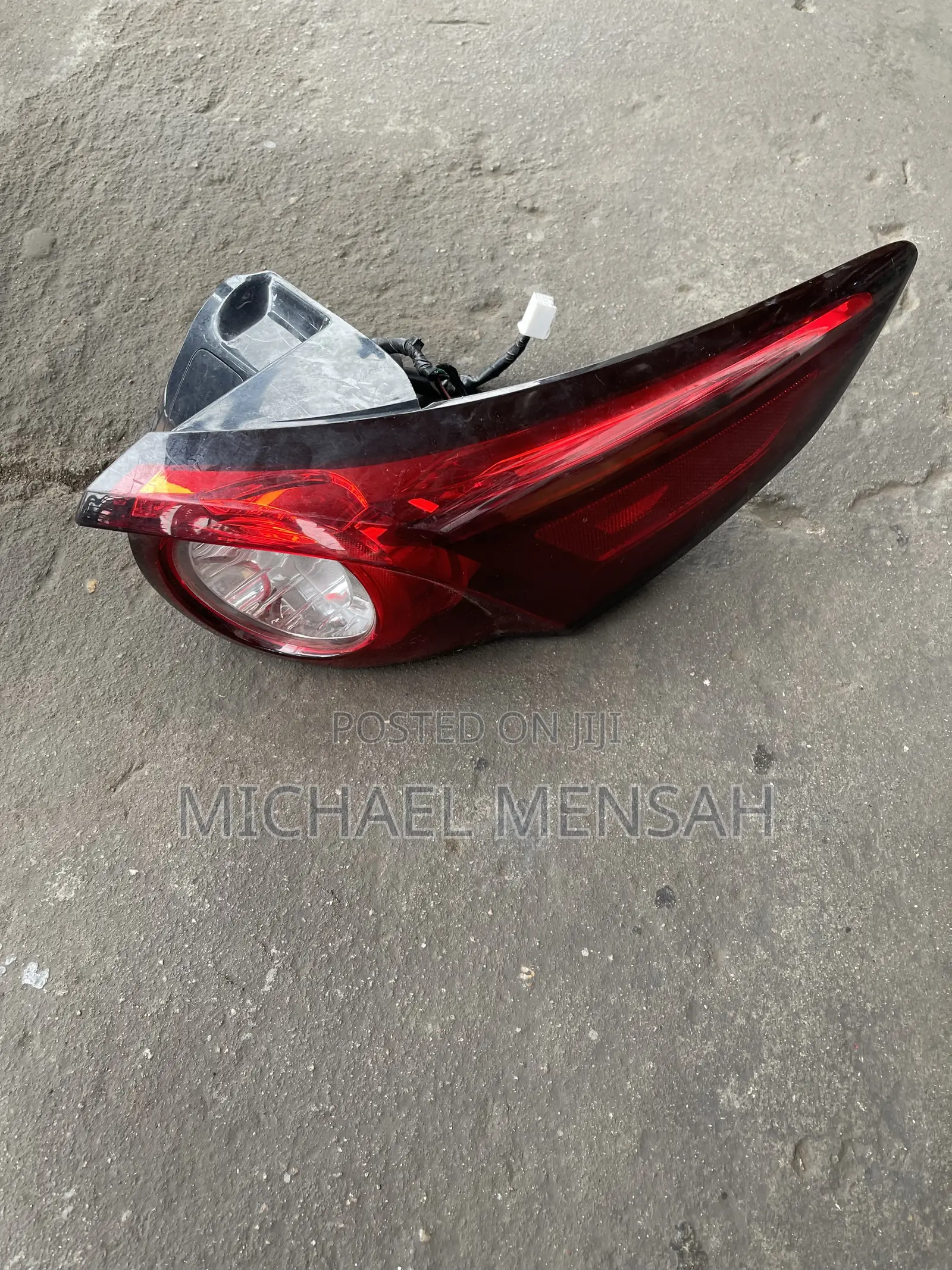 Mazda CX9 2020 Tail Light Pair