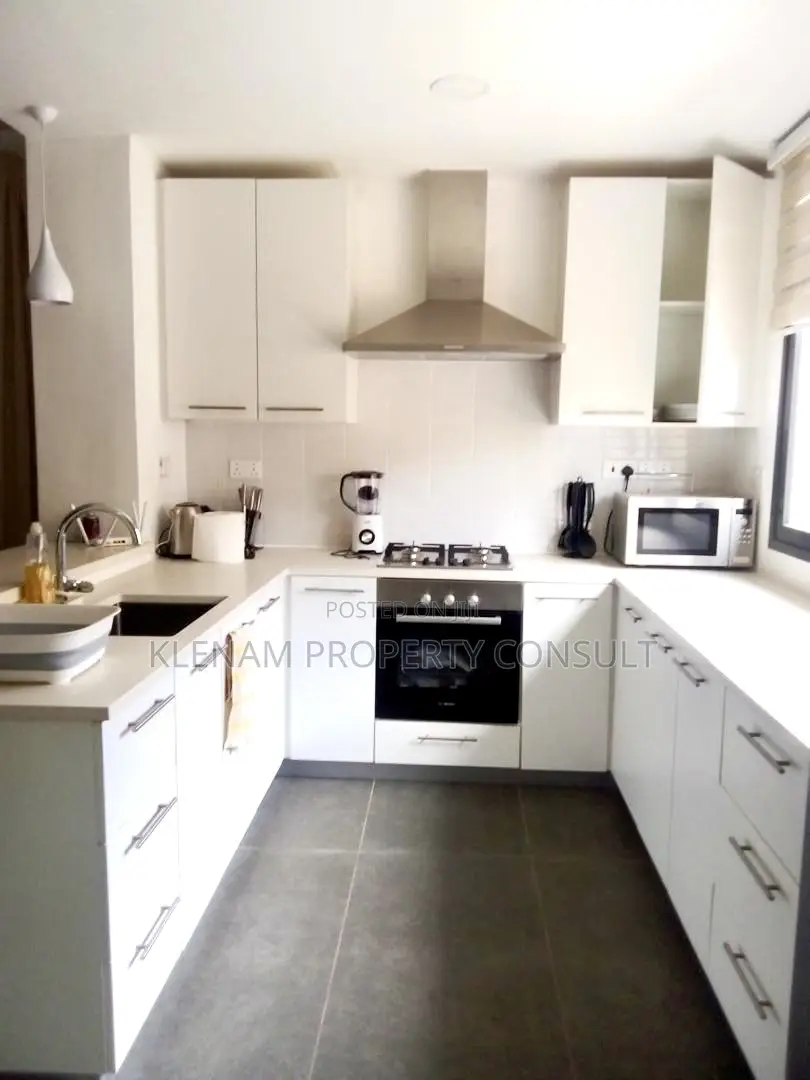 Furnished 3bdrm Duplex in Oyarifa Mall Area for rent