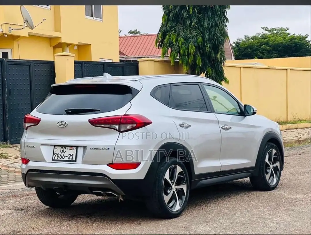 Hyundai Tucson 2016 Silver