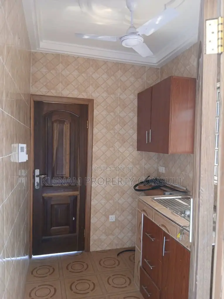 1bdrm Apartment in Zero for rent
