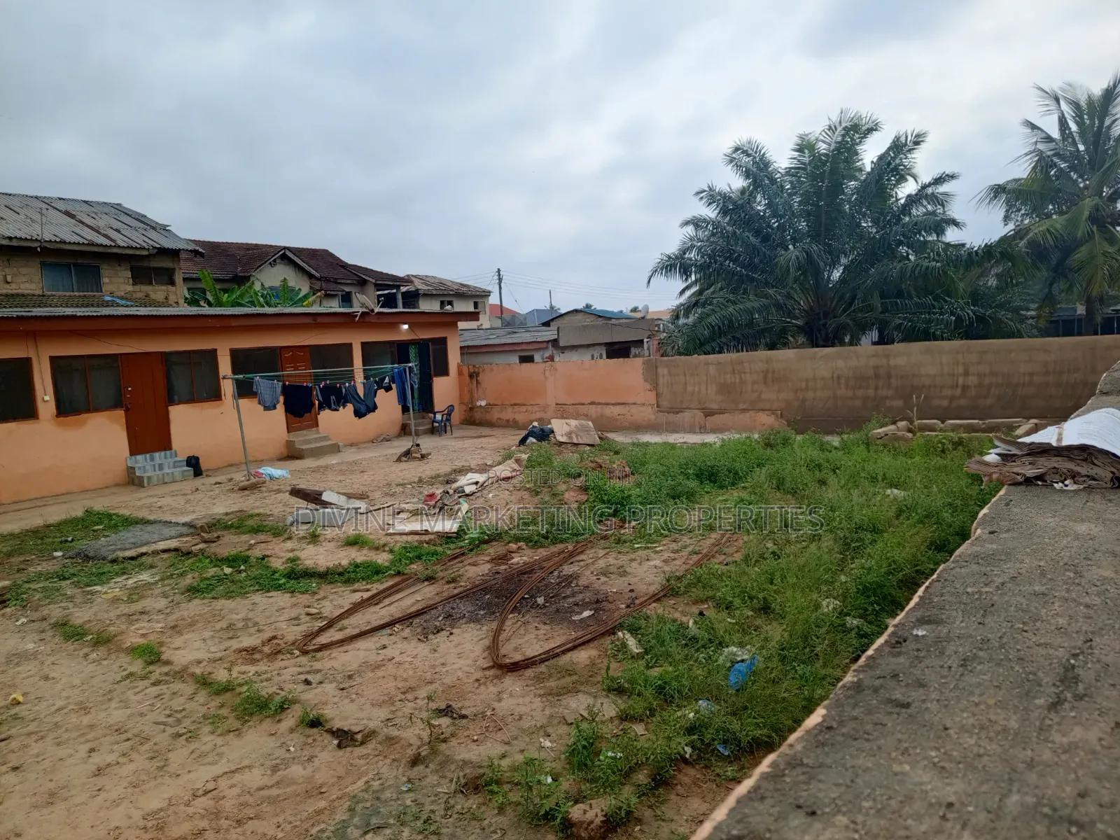 8bdrm Block of Flats in Washing Bay, Blue Kiosk for sale
