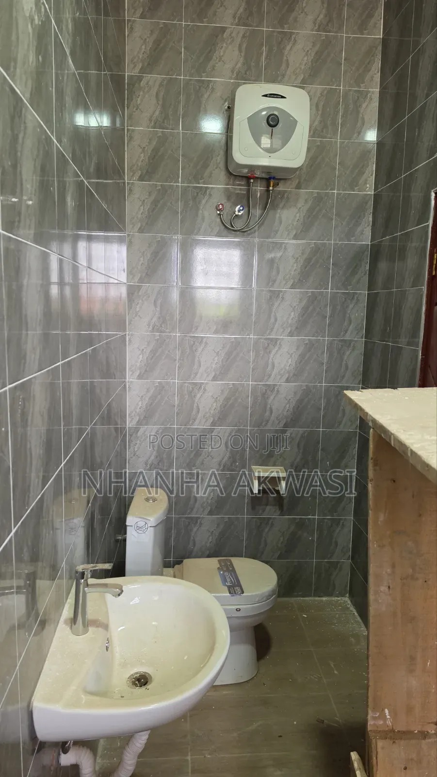 2bdrm Apartment in Klagon, Sakumono for rent