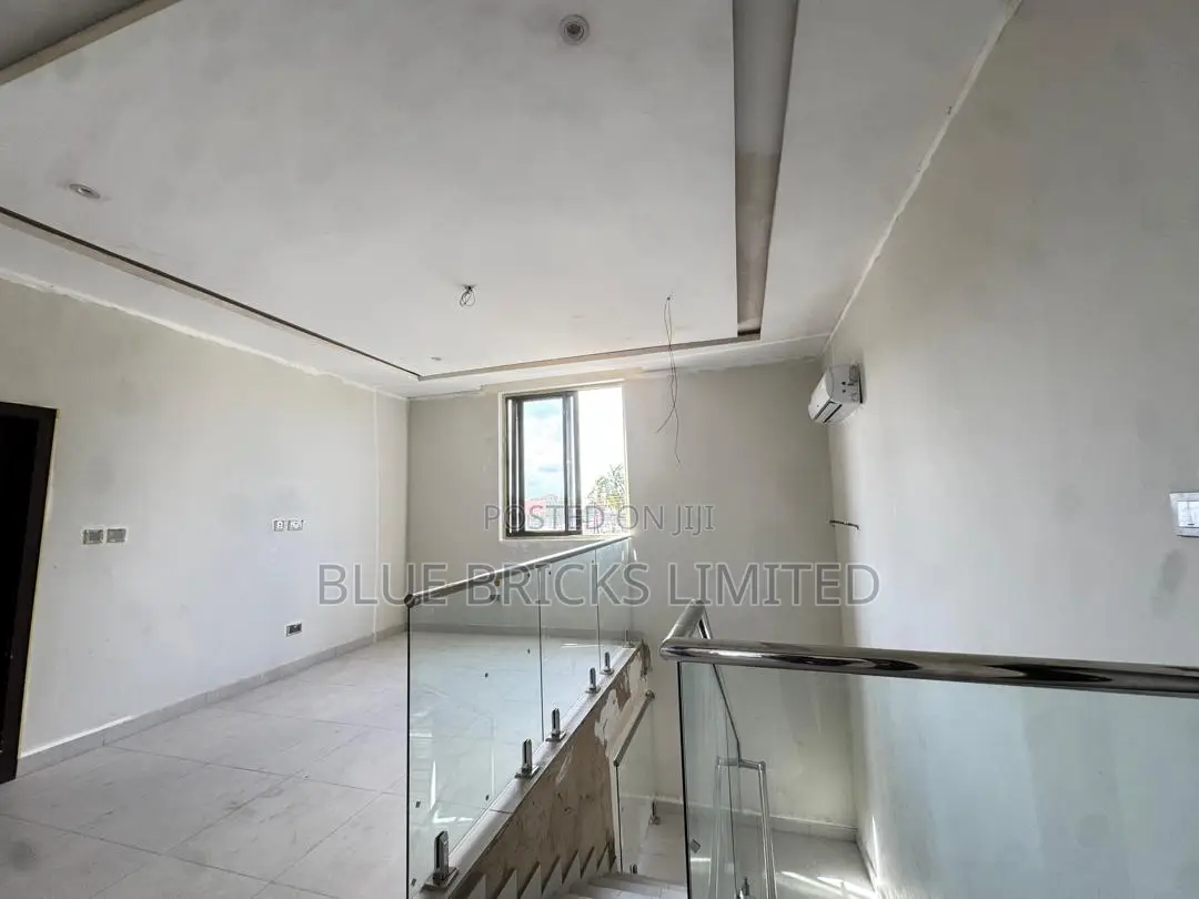3bdrm House in Spintex, Baatsona Total for sale