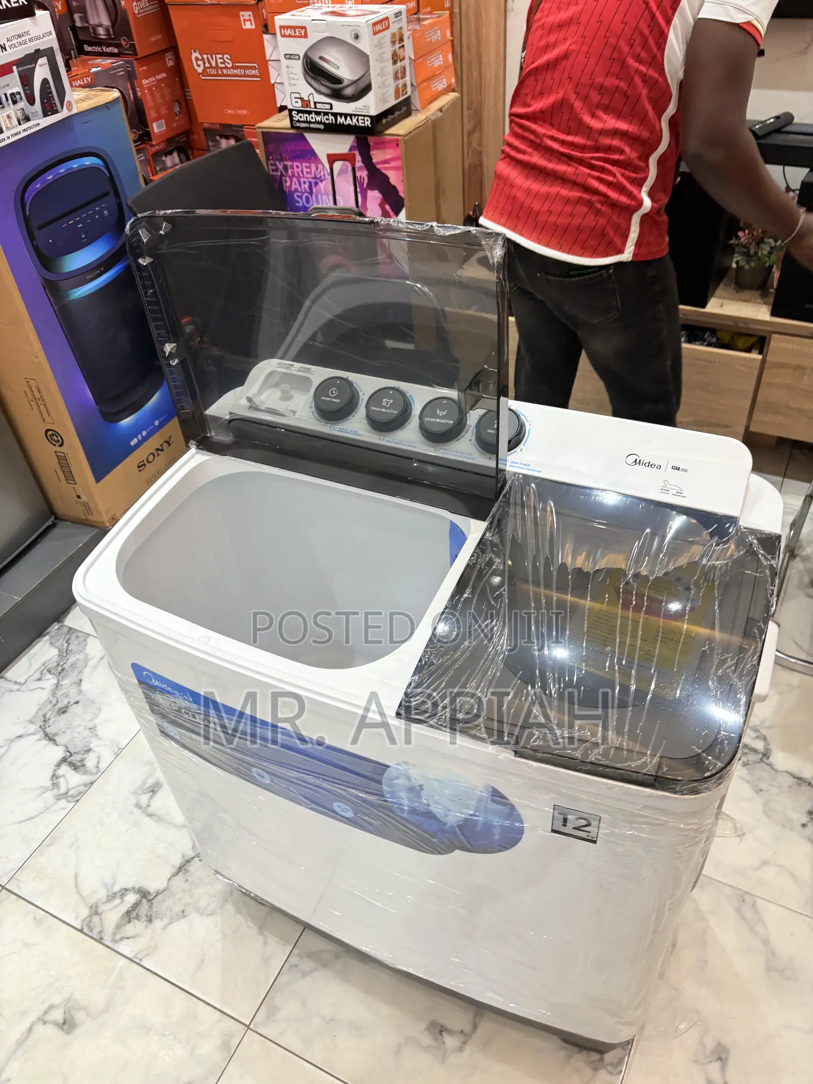 Efficient and Adorable Midea 12kg Twin Tub Washing Machine(Semi-Auto)