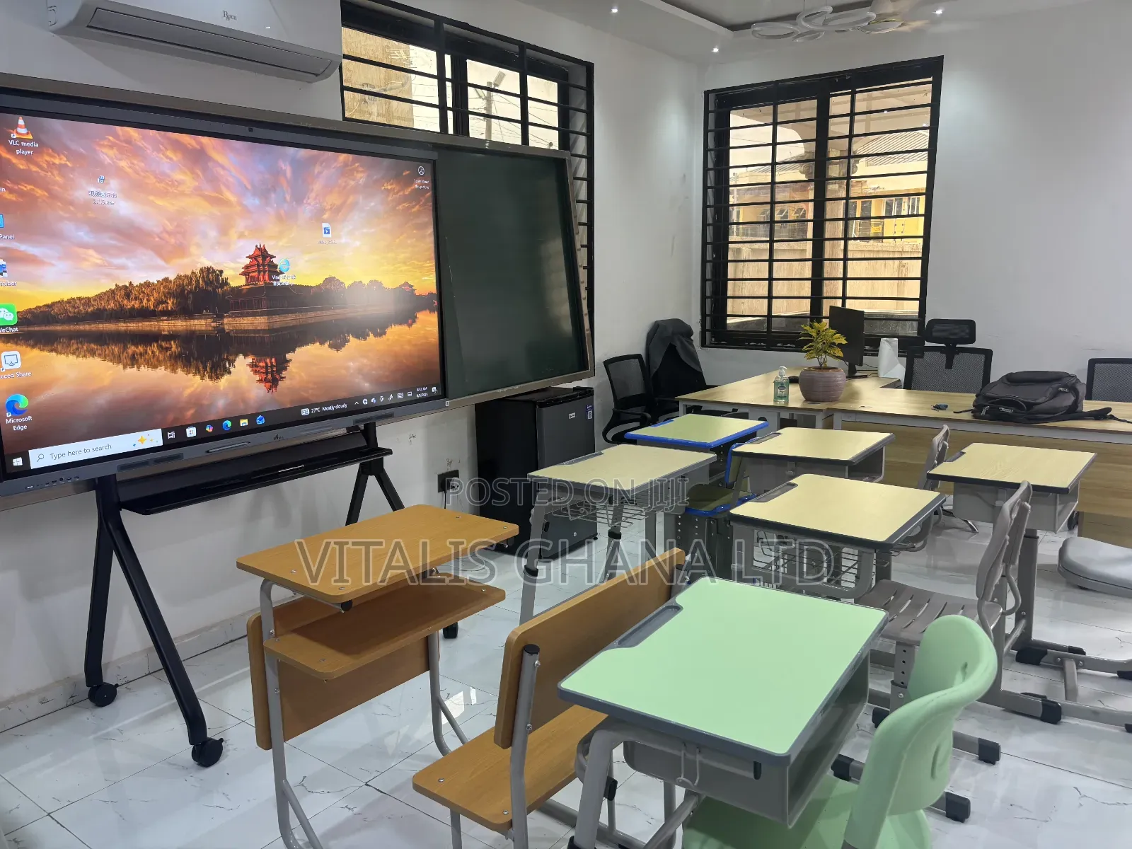 Smart Interactive Board