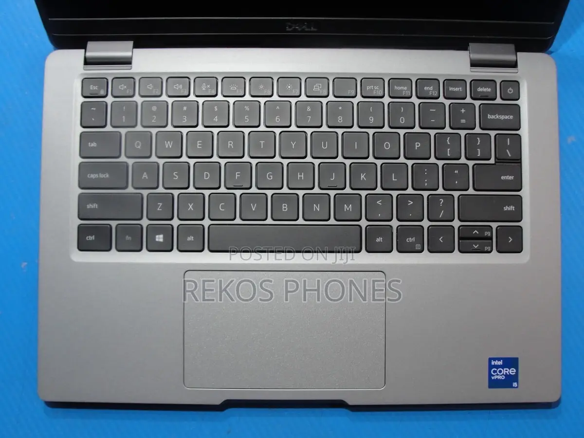 New Laptop Dell Latitude 5320 16GB Intel Core i5 SSD 256GB