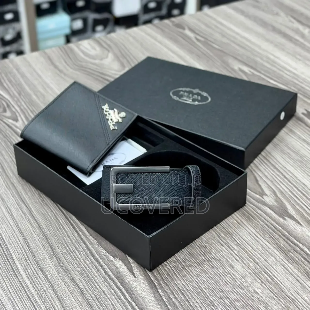 Gift Sets Feature Luxury-Style Belts and Wallets