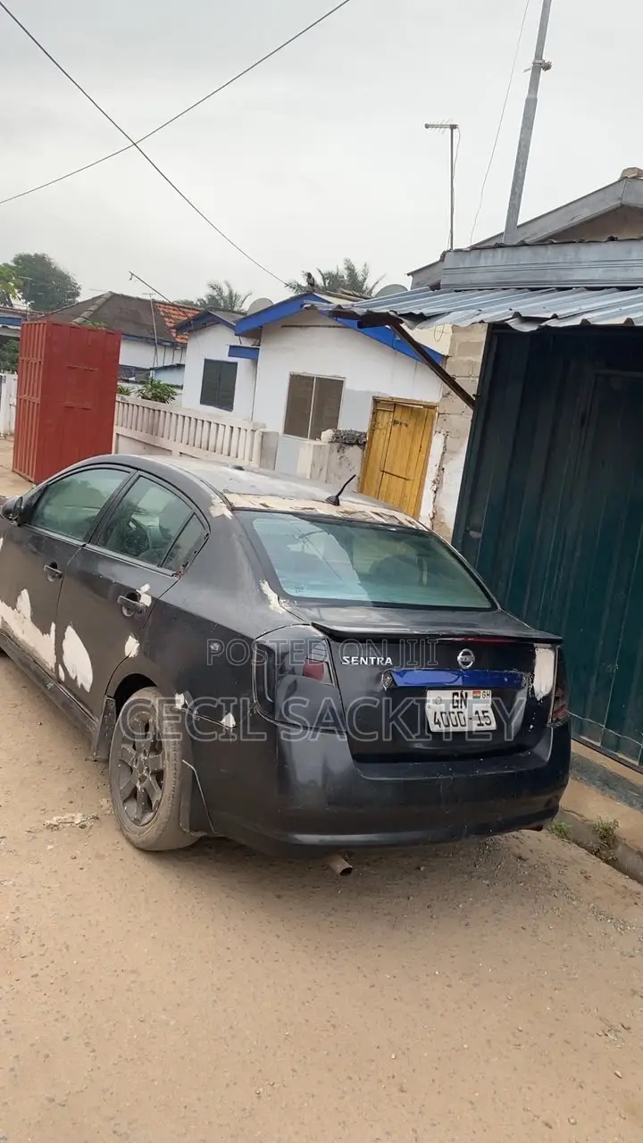 Nissan Sentra 2.0 2010 Black