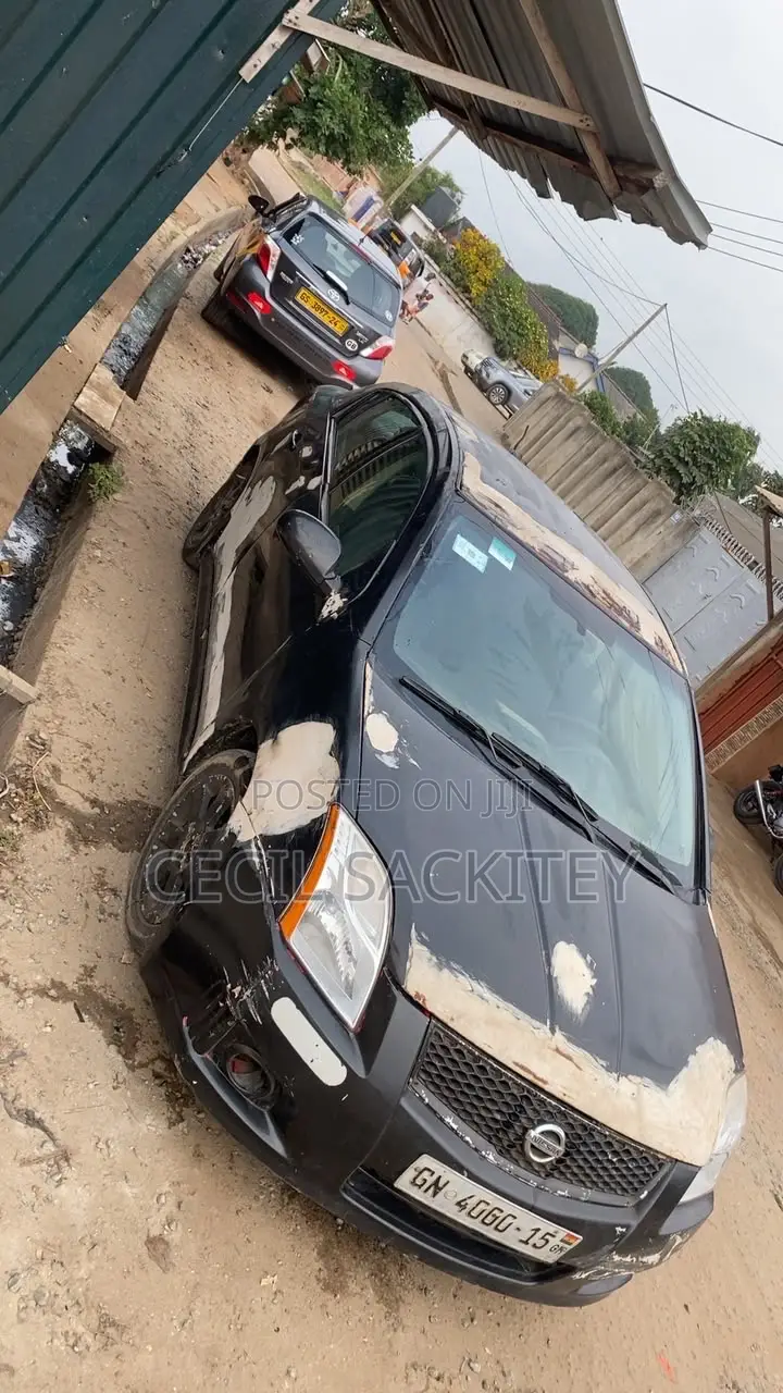 Nissan Sentra 2.0 2010 Black