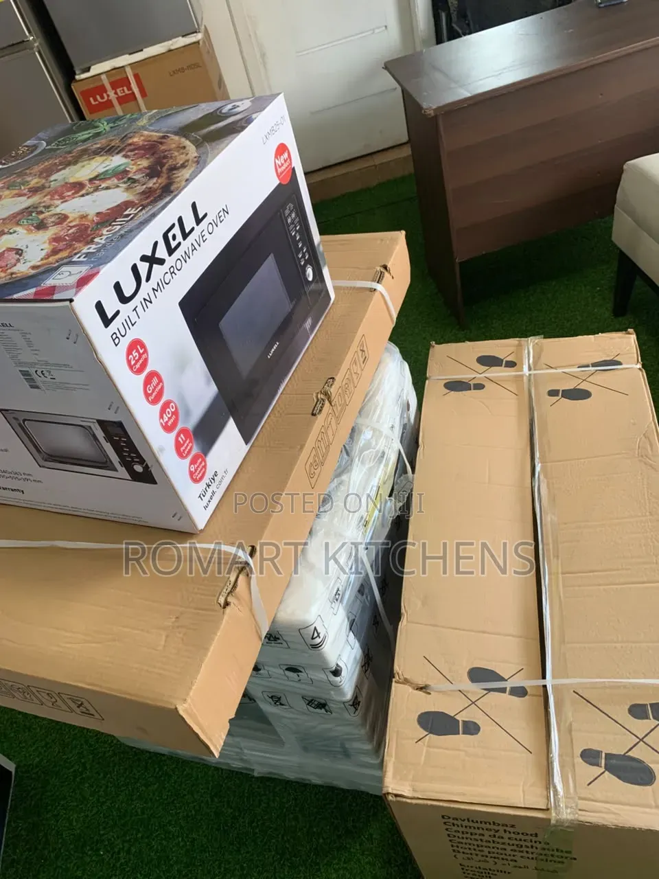 5 Burner Inbuilt Complete Set. Oven, Hob, Hood and Microwave