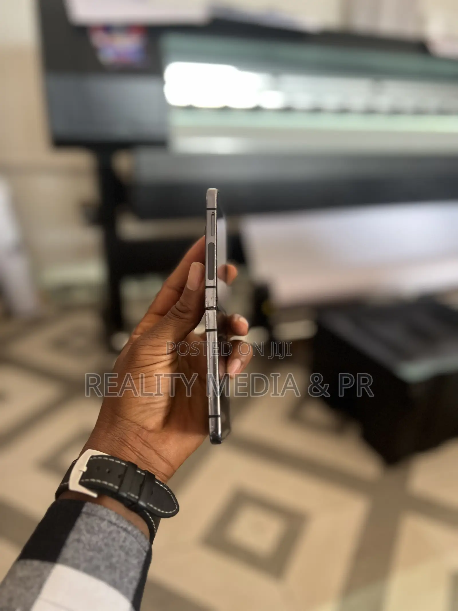 Samsung Galaxy Z Flip4 256 GB Gray