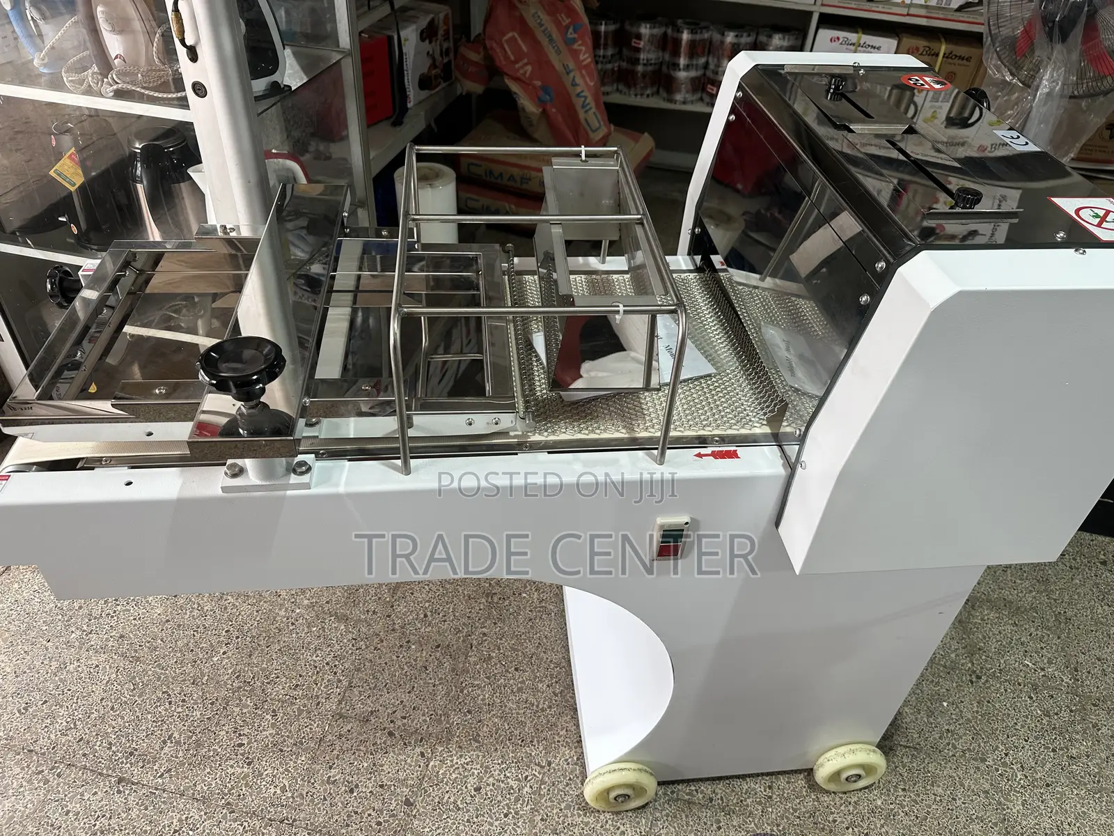 Commercial Bread Mounder